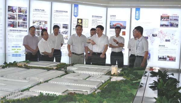 浙江省委常委、組織部長黃建發(fā)赴杭叉集團調研(圖1)